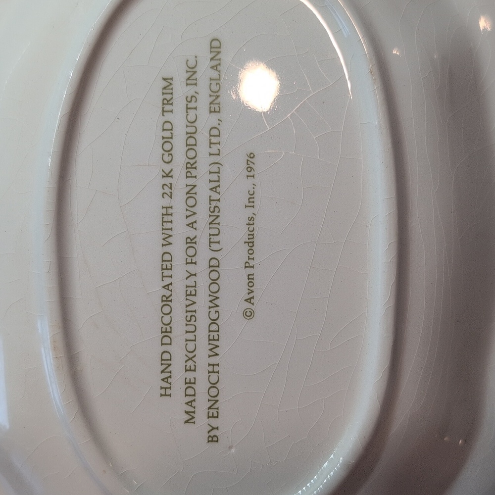 Avon Vintage Handcrafted Dish - Picture 2 of 5